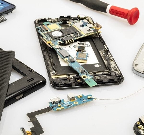 Reclamación Exitosa por Servicio de Reparación Deficiente